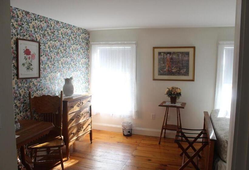 스위트, Old Orchard Beach Inn