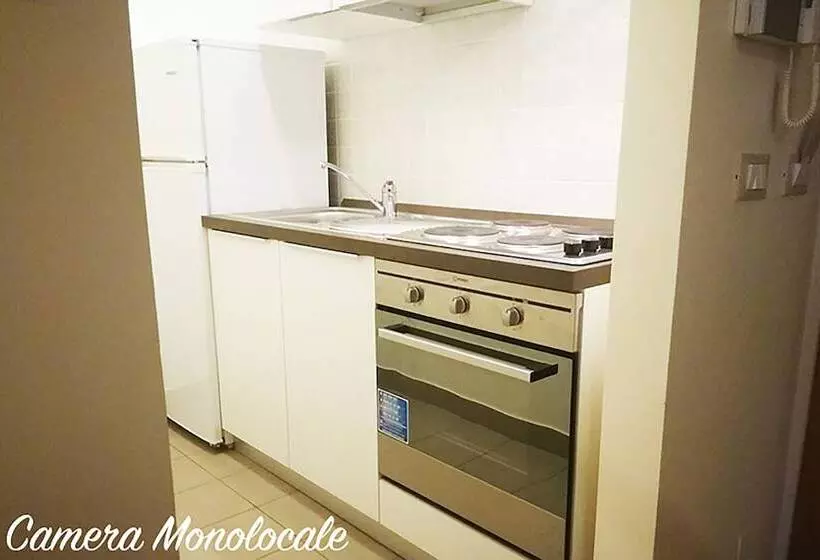 استودیوی استاندارد, Marbela Apartments & Suites
