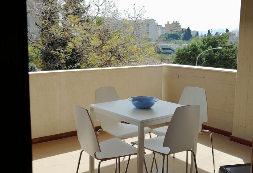 带1个卧室的豪华公寓, Marbela Apartments & Suites