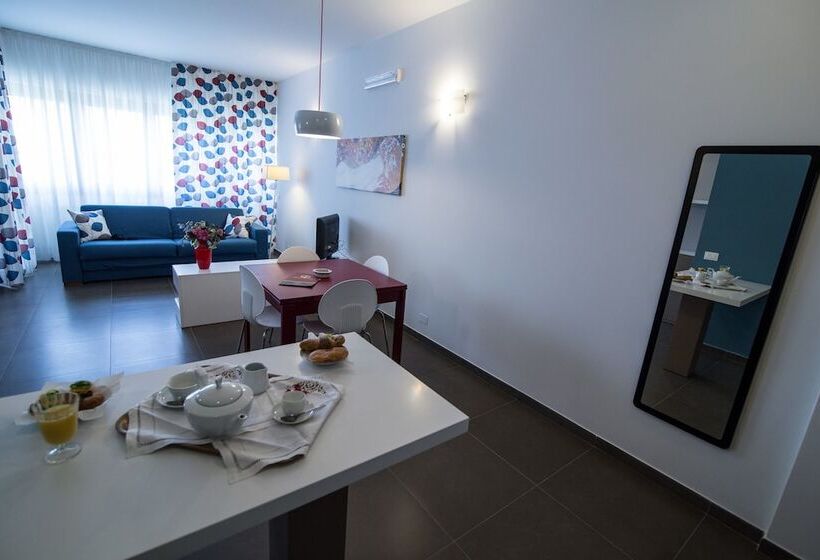 带1个卧室的豪华公寓, Marbela Apartments & Suites