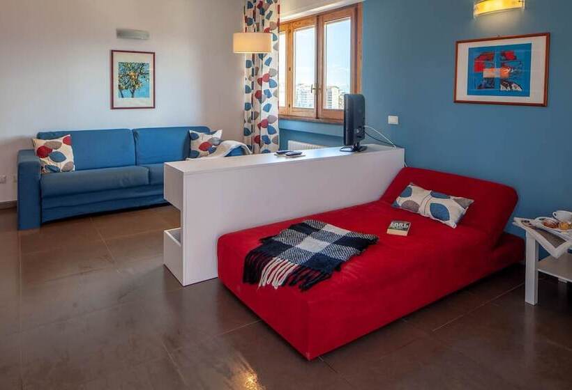 带1个卧室的行政公寓, Marbela Apartments & Suites