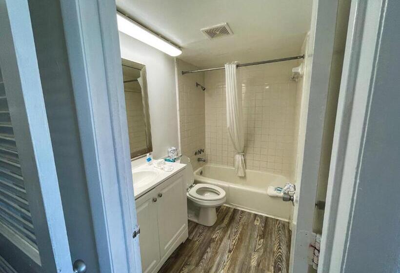 סוויטת 2 חדרי שינה, Oceanfront Viking Motel