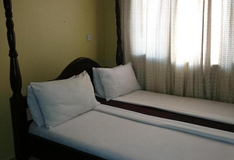 اتاق لوکس, Transit Airport B&b