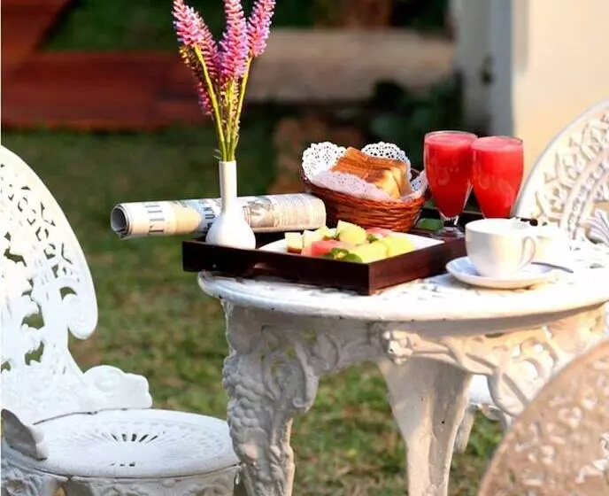 Villa 1 Makuuhuone, Carmelia Haven Resort Thekkady