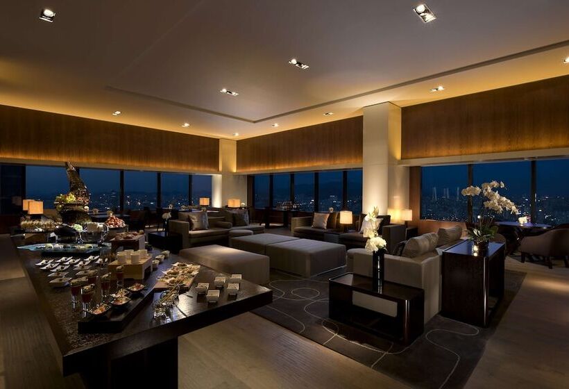 이그제큐티브 스위트 킹침대, Conrad Seoul