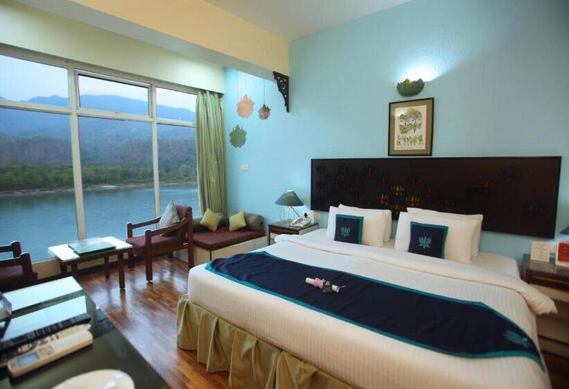 Premium room with view, Ganga Kinare A Riverside Boutique Resort, Rishikesh