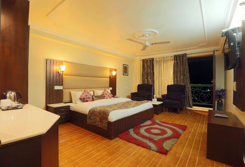 高级大房间, Mongas