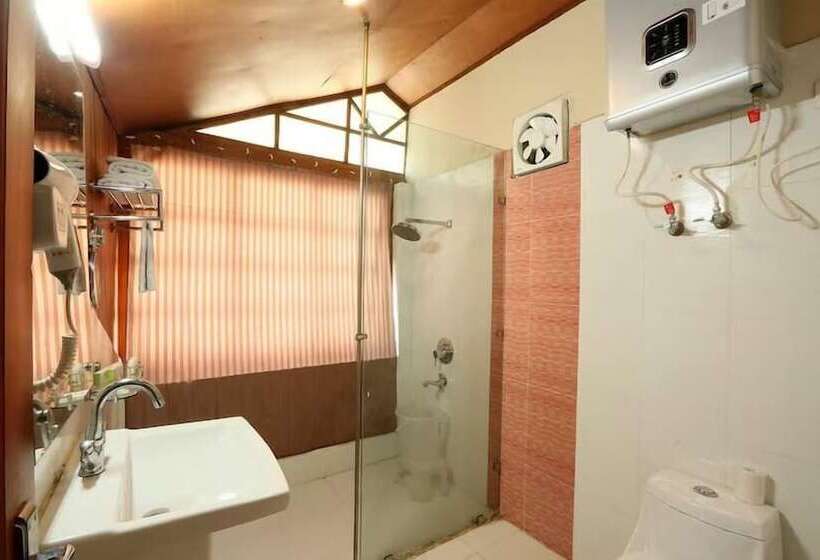 豪华房间, Mongas