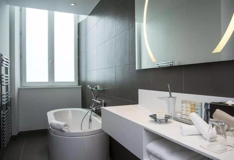 اتاق استاندارد, Radisson Blu Hotel Nantes