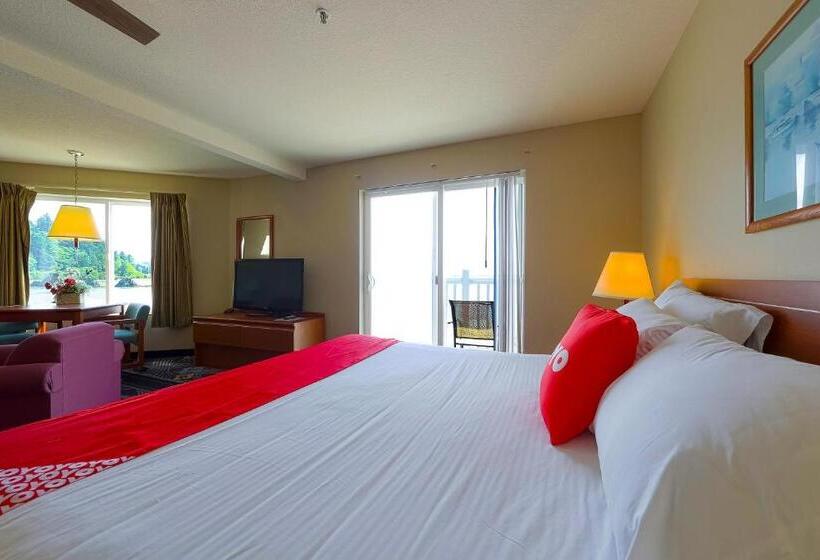 Deluxe Suite King Bed, Siletz Bay Lodge