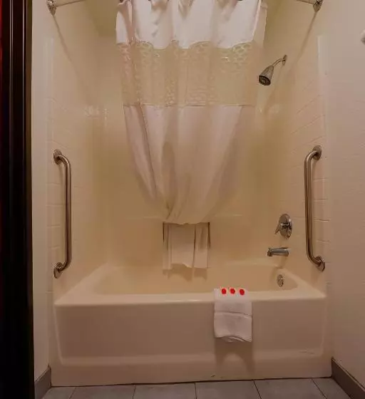 身障者適用スタンダードルーム, Siletz Bay Lodge