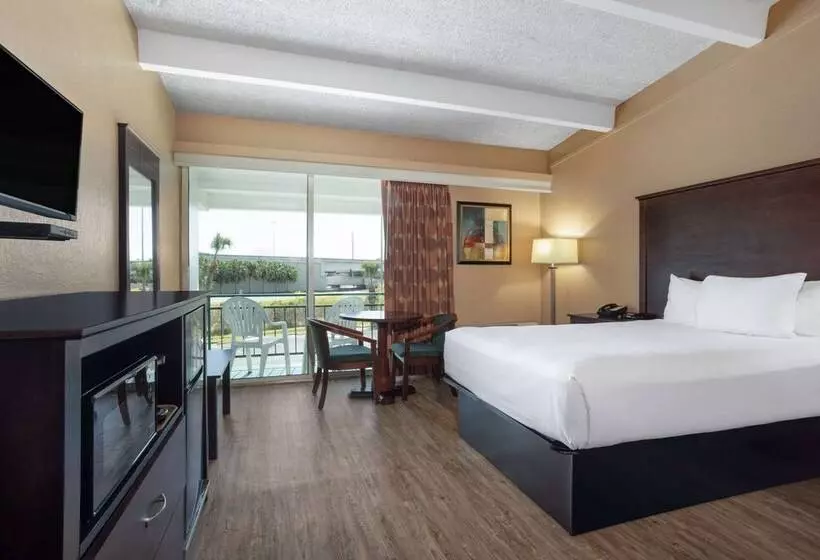 اتاق استاندارد با تخت دوبل, Travelodge By Wyndham Lakeland