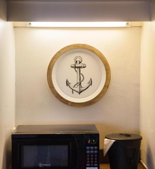 Номер Superior Вид на Море, The Landing At Morro Bay