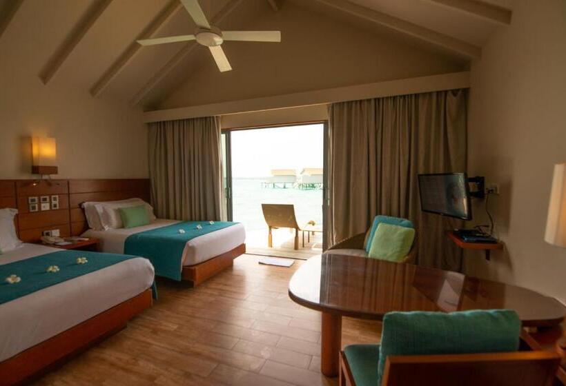 ویلای 1 خوابه, Centara Ras Fushi Resort & Spa Maldives
