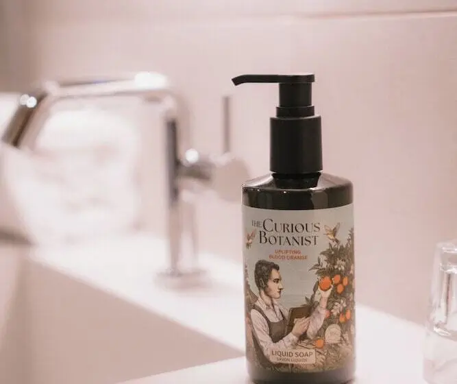 اتاق سوپریور, FortyPlusOne Hotel Vienna