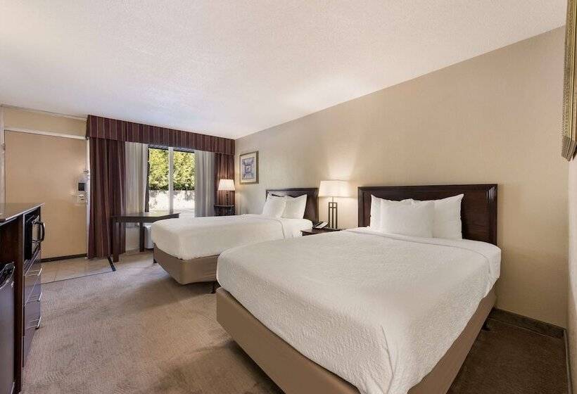 스탠다드 룸 더블 침대 2개, Best Western Mountain Lodge At Banner Elk