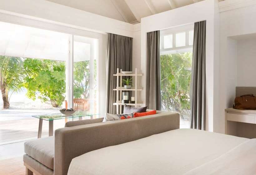 ویلای 1 خوابه, Lux South Ari Atoll Resort & Villas