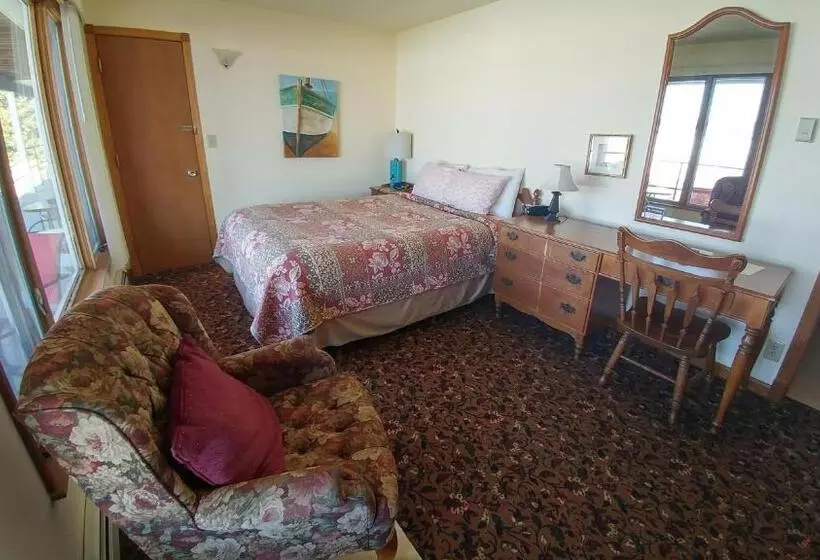 اتاق سوپریور, Snug Harbor Inn