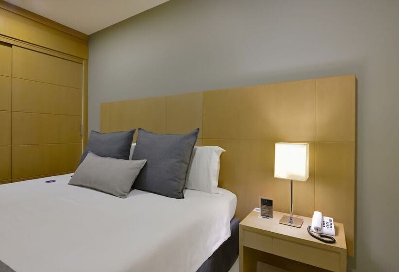 Люкс Повышенной Комфортности, Araucaria Plaza