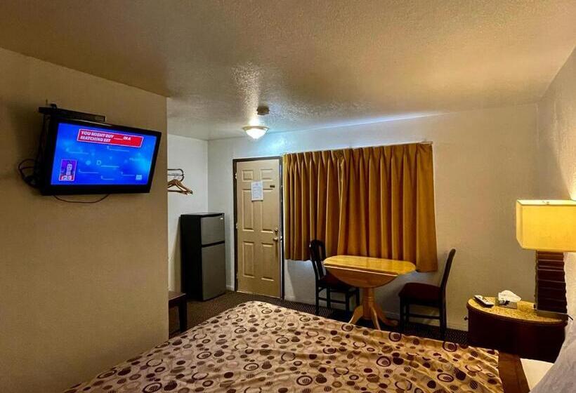 غرفة قياسية, Desert Inn