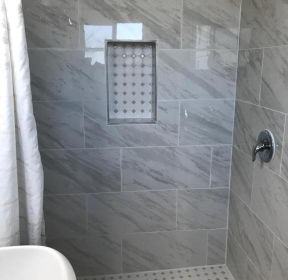 غرفة قياسية سرير كينج, Desert Inn