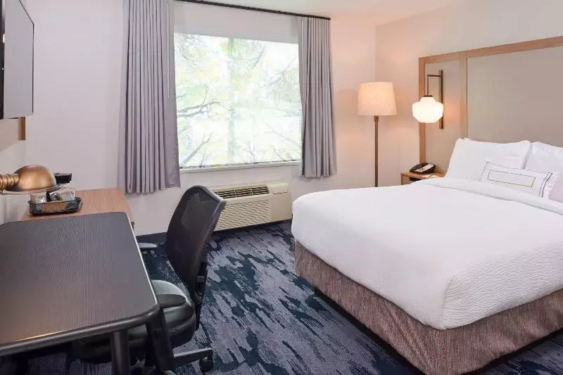 スタンダードルーム, Fairfield Inn & Suites By Marriott Pittsburgh New Stanton