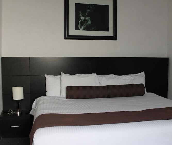 סוויטת ג'וניור, Kuku Ruku