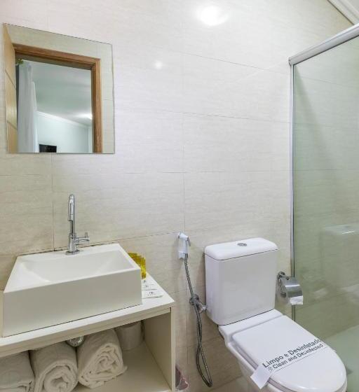 اتاق سوپریور, Pompeu Rio