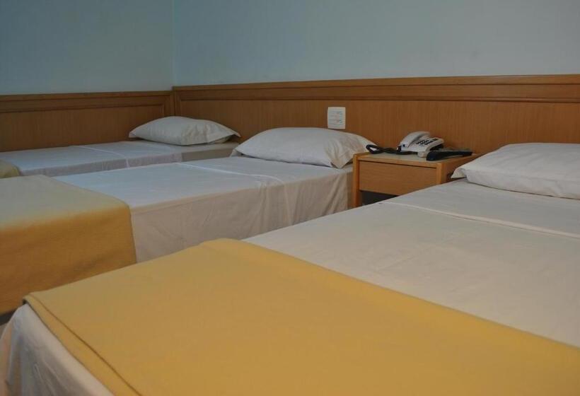 اتاق سوپریور, Pompeu Rio