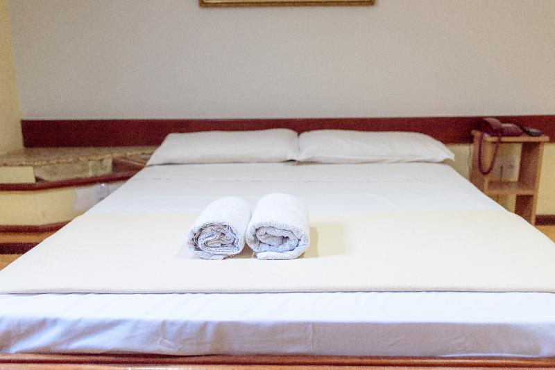 اتاق سوپریور, Pompeu Rio