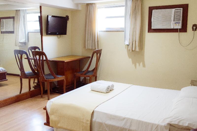 اتاق سوپریور, Pompeu Rio