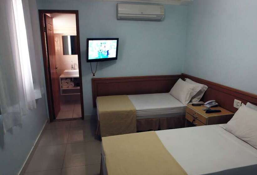 اتاق استاندارد, Pompeu Rio