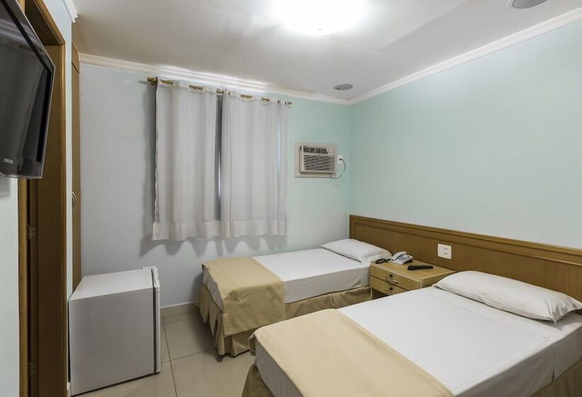 اتاق استاندارد, Pompeu Rio