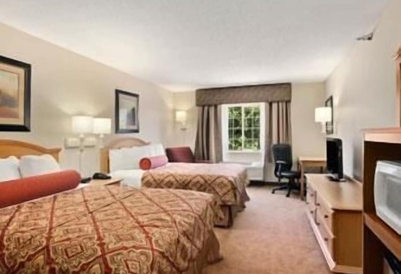 デラックスルーム, Savanna Inn & Suites