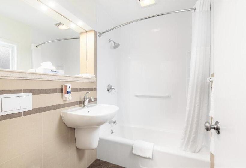 غرفة ديلوكس سرير كينج, Top Notch Inn