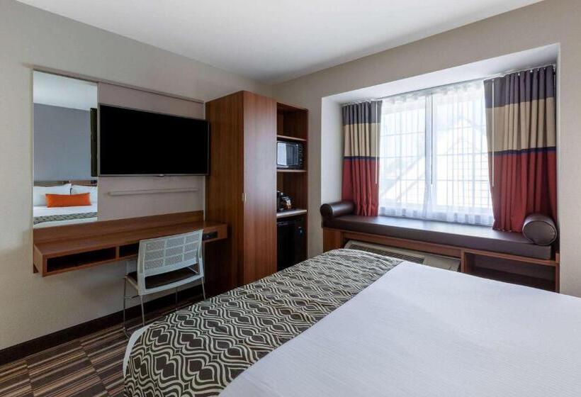 Люкс Кровать Кинг, Microtel Inn & Suites By Wyndham Sunbury/columbus North
