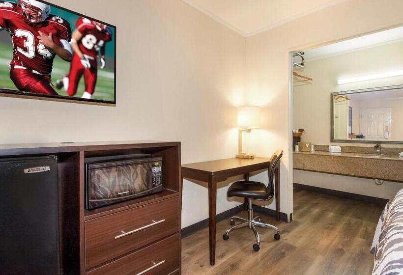 장애인을 위한 수피리어 룸, Red Roof Inn Santee