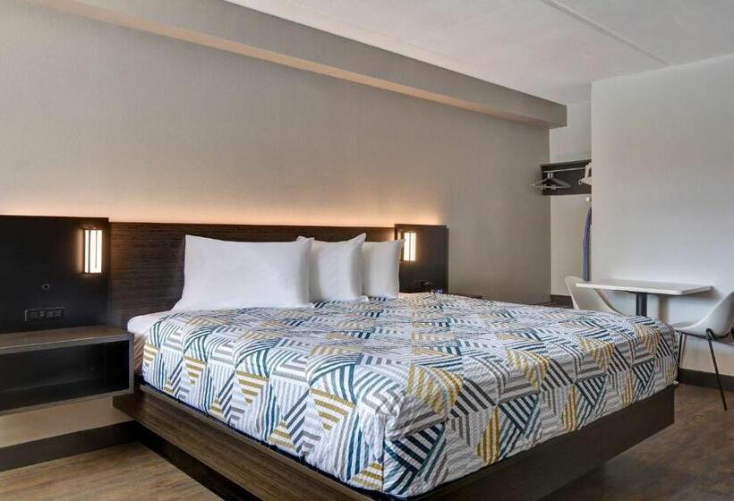 适合残疾人士使用的带超级大床的标准间, Studio 6 Jacksonville, Fl  Baymeadows