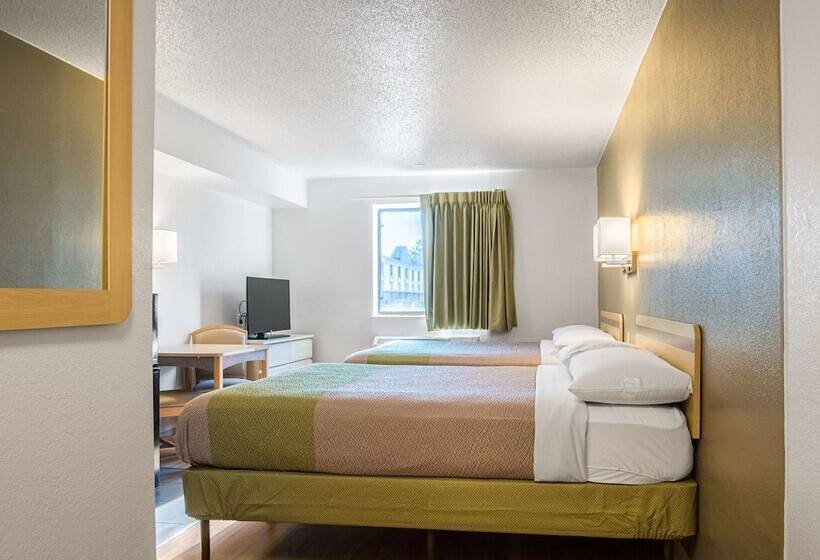 带2个双人床的标准工作室, Studio 6miamisburg, Oh  Dayton