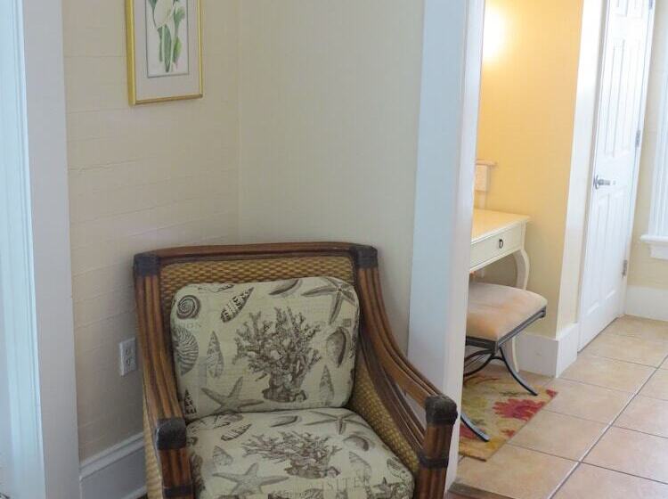 스위트, Ambrosia Key West