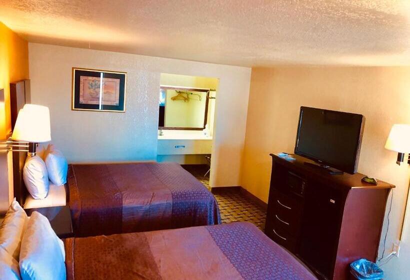 Номер Стандарт 2 Двуспальные Кровати, Red Roof Inn Hope