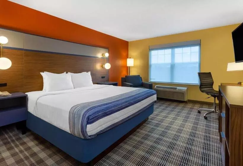 キングサイズベッドのスタンダードルーム, Americinn By Wyndham Fulton Clinton