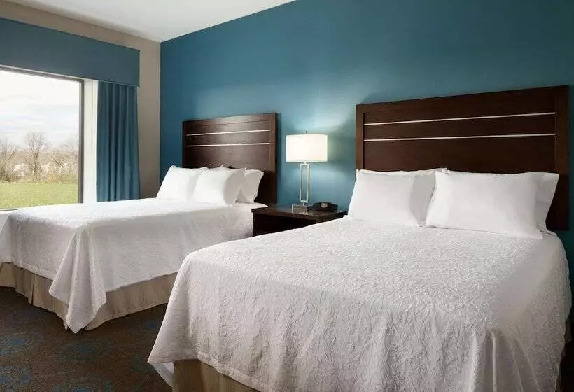 スタンダードスタジオ, Hampton Inn & Suites Edgewood/aberdeen South