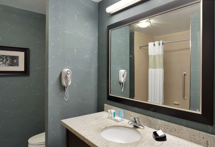 חדר סטנדרט, Hampton Inn & Suites Edgewood/aberdeen South