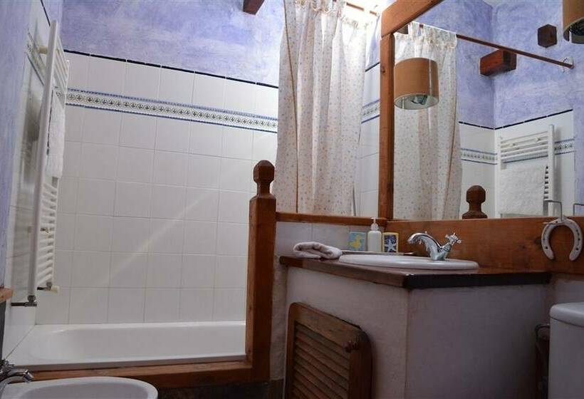 منزل غرفة نوم واحدة, Hospedium Hacienda Las Cavas