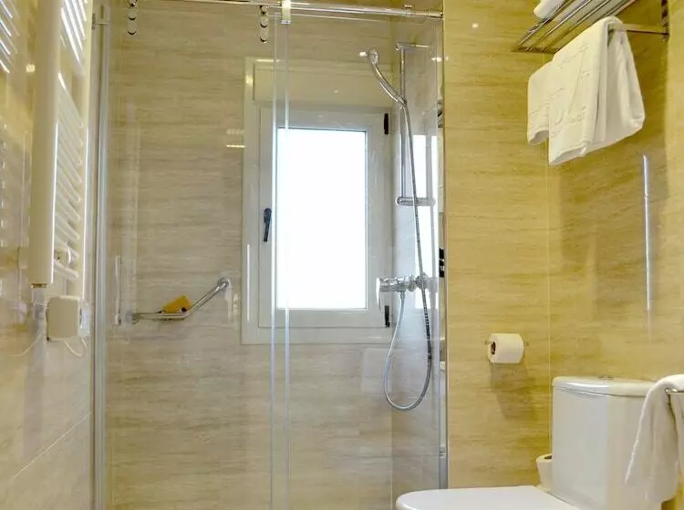 اتاق استاندارد, Uve Alcobendas