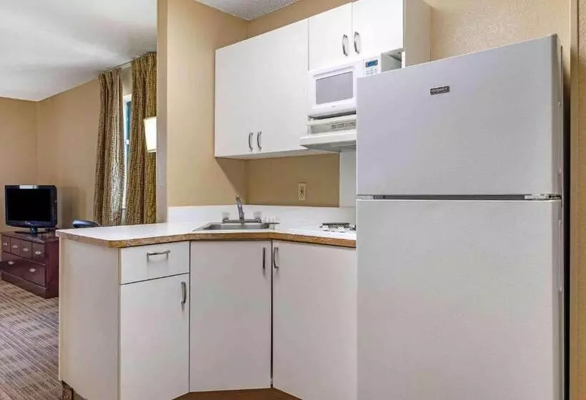 キングサイドベッドのスタンダードワンルーム, Extended Stay America Suites  Amarillo  West