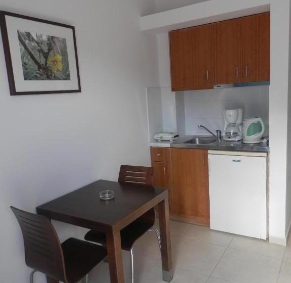 סטודיו סופריור, Glaros Hotel Apartment