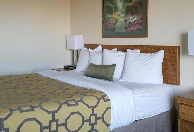 غرفة قياسية سرير كينج لذوى الإحتياجات الخاصة, Baymont By Wyndham Limon