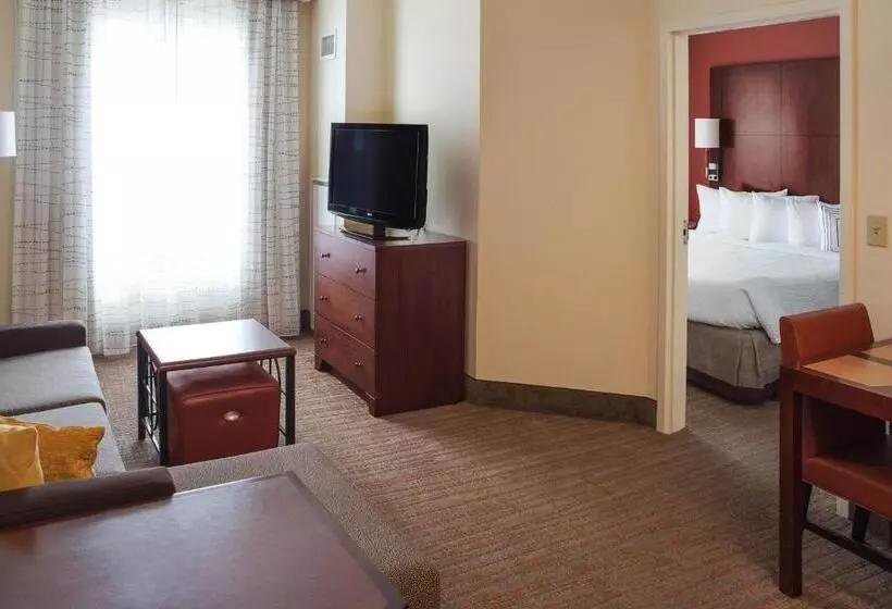 キングサイズベッドのスイートルーム, Residence Inn Aberdeen At Ripken Stadium